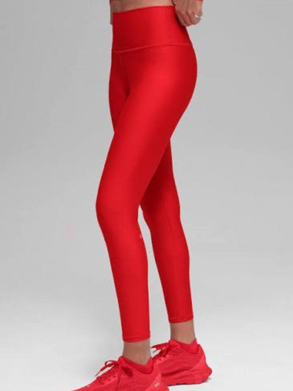 7/8 High-Waist Airlift Legging Size Small
